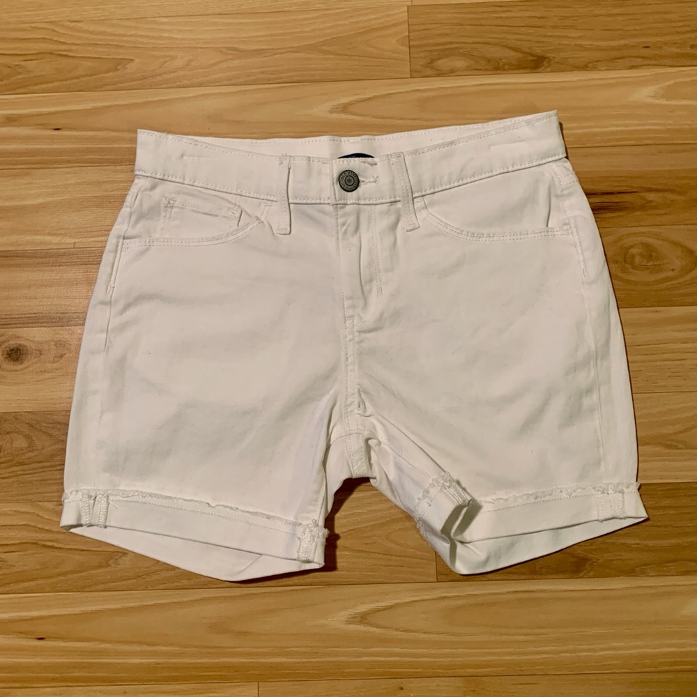 Girls Old Navy White Stretch Shorts - Size 14